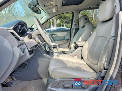 Zdjęcie 7 z 13 samochodu: 2015 CHEVROLET TRAVERSE LT VIN:1GNKVHKD4FJ279178 - miniatura