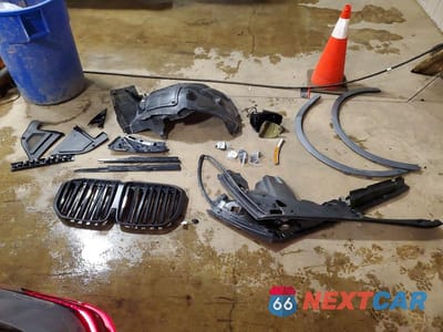 Zdjęcie 13 z 13 samochodu: 2025 BMW X7 XDRIVE40I VIN:5UX23EM09S9Z90117 - miniatura