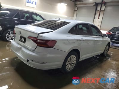 Trzecie zdjęcie samochodu z tyłu: 2019 VOLKSWAGEN JETTA S VIN:3VWCB7BU9KM141226 - miniatura