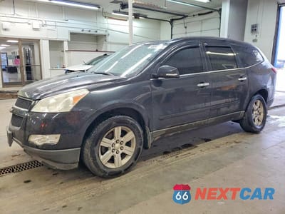 2011 CHEVROLET TRAVERSE LT 1GNKVJED1BJ174885 - główne zdjęcie licytacji z USA - miniatura