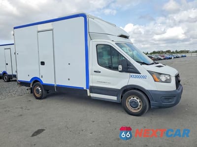 Czwarte zdjęcie samochodu z boku: 2020 FORD TRANSIT DELIVERY TRUCK VIN:1FDBW5Z8XLKB07476 - miniatura