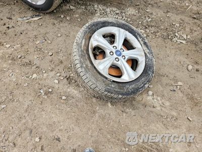 Zdjęcie 13 z 14 samochodu: 2015 FORD ESCAPE SE VIN:1FMCU9GX5FUC11507 - miniatura