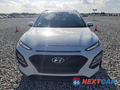 Piąte zdjęcie samochodu w środku: 2020 HYUNDAI KONA SEL VIN:KM8K22AA6LU409585 - miniatura