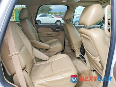 Zdjęcie 11 z 14 samochodu: 2011 CHEVROLET TAHOE C1500 LTZ VIN:1GNSCCE07BR186166 - miniatura