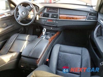 Zdjęcie 8 z 13 samochodu: 2012 BMW X5 XDRIVE35D VIN:5UXZW0C55CL671484 - miniatura
