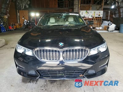 Piąte zdjęcie samochodu w środku: 2020 BMW 330XI VIN:WBA5R7C04LFH45030 - miniatura