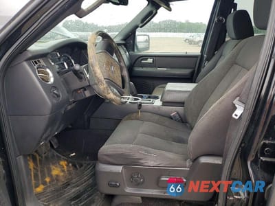 Zdjęcie 7 z 12 samochodu: 2008 FORD EXPEDITION XLT VIN:1FMFU15548LA45473 - miniatura