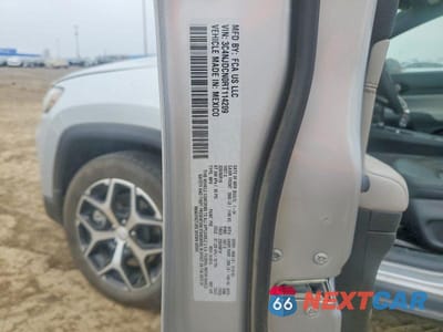 Zdjęcie 13 z 13 samochodu: 2024 JEEP COMPASS LATITUDE LUX VIN:3C4NJDCN0RT114209 - miniatura