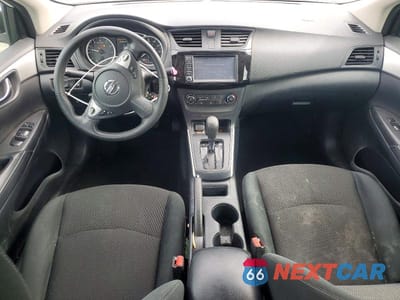 Zdjęcie 8 z 12 samochodu: 2019 NISSAN SENTRA S VIN:3N1AB7AP6KY372926 - miniatura
