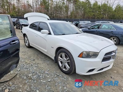 Czwarte zdjęcie samochodu z boku: 2011 DODGE CHARGER R VIN:2B3CM5CTXBH610900 - miniatura