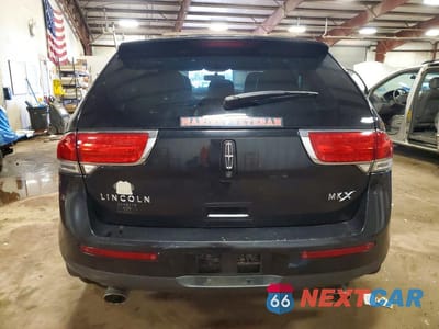Zdjęcie 6 z 13 samochodu: 2011 LINCOLN MKX VIN:2LMDJ6JK1BBJ31960 - miniatura