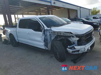 Czwarte zdjęcie samochodu z boku: 2024 FORD F150 XLT VIN:1FTEW3KPXRFB35187 - miniatura