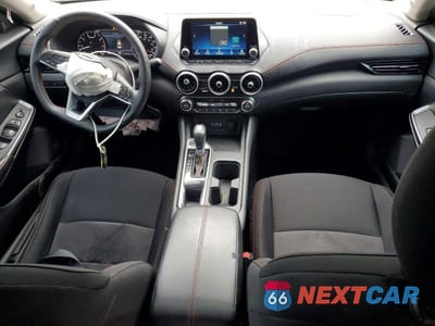 Zdjęcie 8 z 13 samochodu: 2025 NISSAN SENTRA SR VIN:3N1AB8DV4SY233748 - miniatura