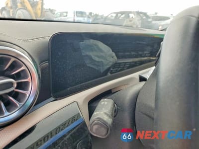 Zdjęcie 9 z 13 samochodu: 2021 MERCEDES-BENZ CLA 250 VIN:W1K5J4GB1MN217573 - miniatura