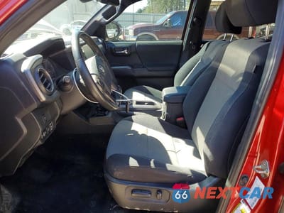 Zdjęcie 7 z 11 samochodu: 2020 TOYOTA TACOMA TRD SPORT VIN:3TMAZ5CNXLM131968 - miniatura
