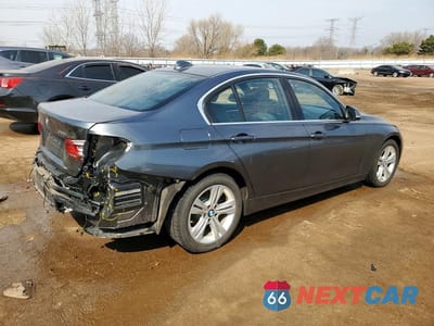 Trzecie zdjęcie samochodu z tyłu: 2017 BMW 330 XI VIN:WBA8D9G31HNU65555 - miniatura