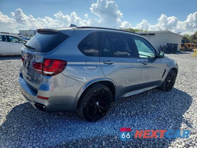 Trzecie zdjęcie samochodu z tyłu: 2018 BMW X5 SDRIVE35I VIN:5UXKR2C59J0Z15477 - miniatura