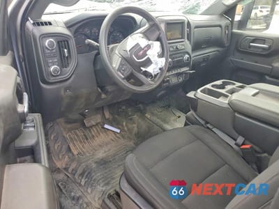 Zdjęcie 8 z 12 samochodu: 2024 GMC SIERRA K3500 VIN:1GT39SEY9RF451287 - miniatura