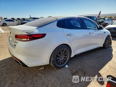 Trzecie zdjęcie samochodu z tyłu: 2016 KIA OPTIMA SX TURBO VIN:5XXGW4L25GG024871 - miniatura
