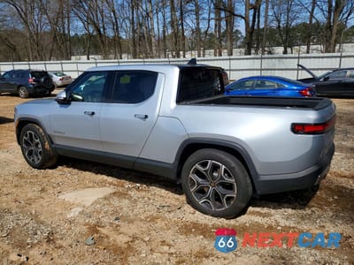 Drugie zdjęcie samochodu z przodu: 2025 RIVIAN R1T ADVENTURE VIN:7FCTGBAA0SN035357 - miniatura