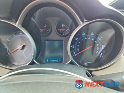 Zdjęcie 9 z 12 samochodu: 2011 CHEVROLET CRUZE LS VIN:1G1PC5SHXB7273942 - miniatura