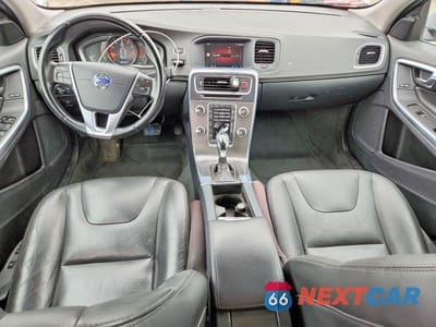 Zdjęcie 8 z 11 samochodu: 2015 VOLVO S60 VIN:YV1612TK0F1345848 - miniatura