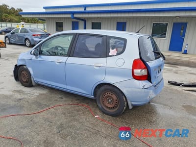 Drugie zdjęcie samochodu z przodu: 2008 HONDA FIT VIN:JHMGD38488S046234 - miniatura