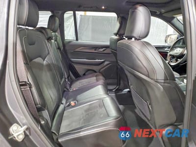 Zdjęcie 11 z 12 samochodu: 2024 JEEP GRAND CHEROKEE LAREDO VIN:1C4RJHAGXRC159800 - miniatura