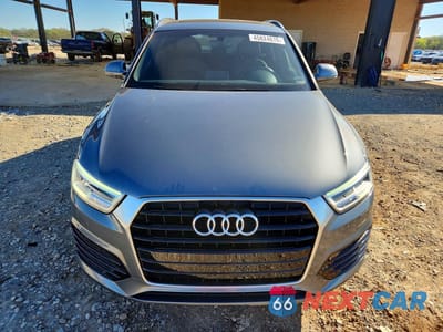 Piąte zdjęcie samochodu w środku: 2017 AUDI Q3 PRESTIGE VIN:WA1FCCFS0HR017717 - miniatura
