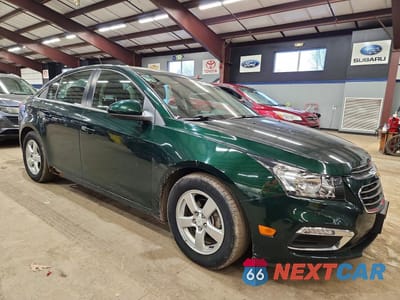 Czwarte zdjęcie samochodu z boku: 2015 CHEVROLET CRUZE LT VIN:1G1PC5SB1F7279226 - miniatura