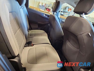 Zdjęcie 11 z 12 samochodu: 2020 FORD ESCAPE SE VIN:1FMCU9G62LUC13718 - miniatura