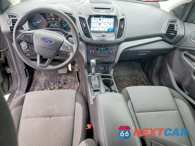 Zdjęcie 8 z 13 samochodu: 2017 FORD ESCAPE SE VIN:1FMCU9GD7HUD31379 - miniatura