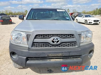 Piąte zdjęcie samochodu w środku: 2011 TOYOTA TACOMA PRERUNNER V6 VIN:5TFJU4GN8BX006060 - miniatura