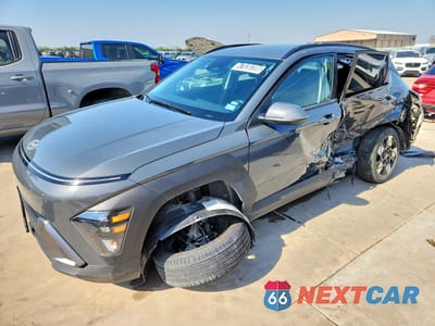 2025 HYUNDAI KONA SEL KM8HB3AB0SU317413 - główne zdjęcie licytacji z USA - miniatura