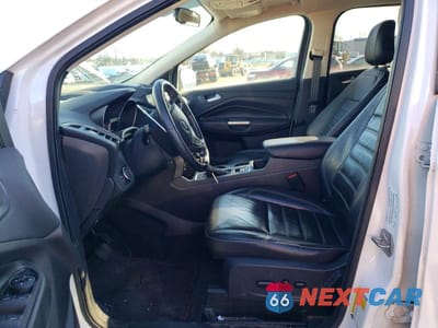 Zdjęcie 7 z 13 samochodu: 2018 FORD ESCAPE SEL VIN:1FMCU9HD9JUA39043 - miniatura