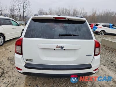 Zdjęcie 6 z 13 samochodu: 2016 JEEP COMPASS LATITUDE VIN:1C4NJCEA2GD715175 - miniatura