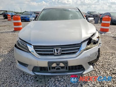 Piąte zdjęcie samochodu w środku: 2014 HONDA ACCORD LX VIN:1HGCR2F3XEA191039 - miniatura