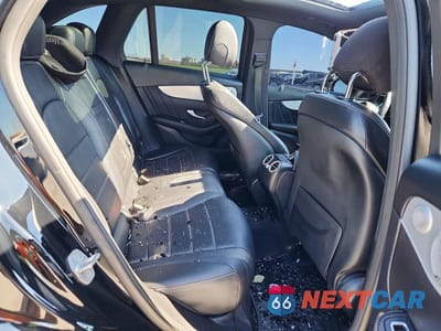 Zdjęcie 11 z 13 samochodu: 2021 MERCEDES-BENZ GLC 300 VIN:W1N0G8DB1MV274573 - miniatura