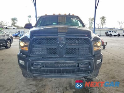 Piąte zdjęcie samochodu w środku: 2017 RAM 2500 LARAMIE VIN:3C6UR5NL0HG587239 - miniatura