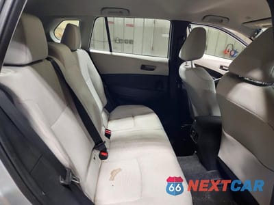 Zdjęcie 11 z 13 samochodu: 2023 TOYOTA COROLLA CROSS L VIN:7MUAAABGXPV051052 - miniatura