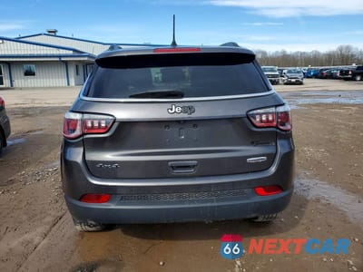 Zdjęcie 6 z 12 samochodu: 2018 JEEP COMPASS LATITUDE VIN:3C4NJDBB3JT134952 - miniatura