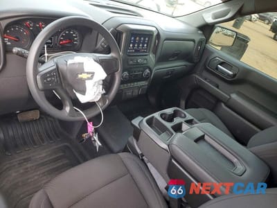 Zdjęcie 8 z 12 samochodu: 2026 CHEVROLET SILVERADO K1500 VIN:3GCNKAEK0TG118856 - miniatura