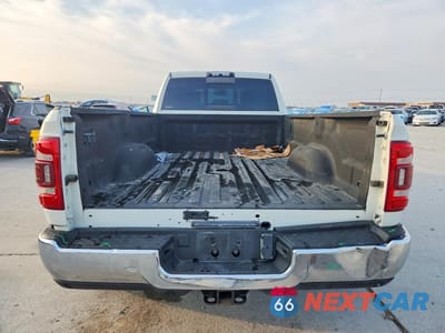Zdjęcie 6 z 13 samochodu: 2022 RAM 3500 LARAMIE VIN:3C63RRJL0NG102361 - miniatura