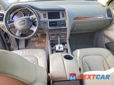 Zdjęcie 8 z 12 samochodu: 2015 AUDI Q7 TDI PREMIUM PLUS VIN:WA1LMAFE2FD021101 - miniatura