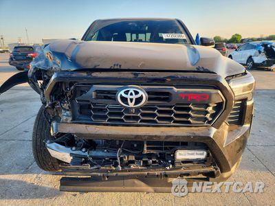 Piąte zdjęcie samochodu w środku: 2025 TOYOTA TACOMA TRD OFF-ROAD HV VIN:3TYLC5LN4ST050722 - miniatura