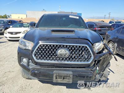 Piąte zdjęcie samochodu w środku: 2019 TOYOTA TACOMA TRD SPORT VIN:3TMAZ5CNXKM107698 - miniatura