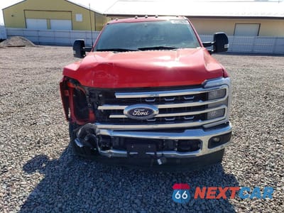 Piąte zdjęcie samochodu w środku: 2024 FORD F350 SUPER DUTY VIN:1FT8W3BT9REE73079 - miniatura