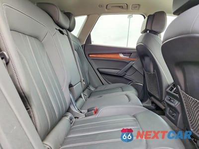 Zdjęcie 11 z 14 samochodu: 2021 AUDI Q5 PREMIUM VIN:WA1AAAFY2M2050097 - miniatura