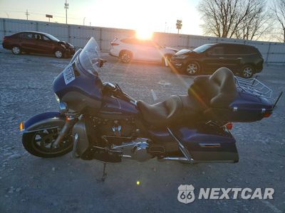 Trzecie zdjęcie samochodu z tyłu: 2017 HARLEY-DAVIDSON FLHTK ULTRA LIMITED VIN:1HD1KED16HB620736 - miniatura