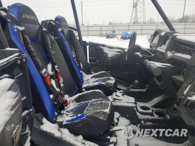 Piąte zdjęcie samochodu w środku: 2019 POLARIS RZR XP 4 TURBO S VIN:3NSVPL929KF587714 - miniatura